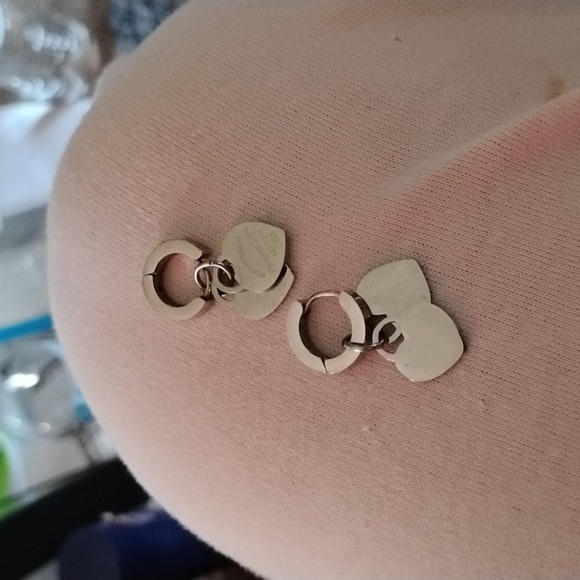 Please Return To Forever Love Double Heart Huggie Earrings - Picture 1 of 3